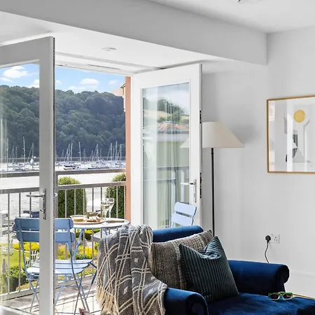 Dart Marina - Luxury Apartment On Marina Dartmouth Exterior photo